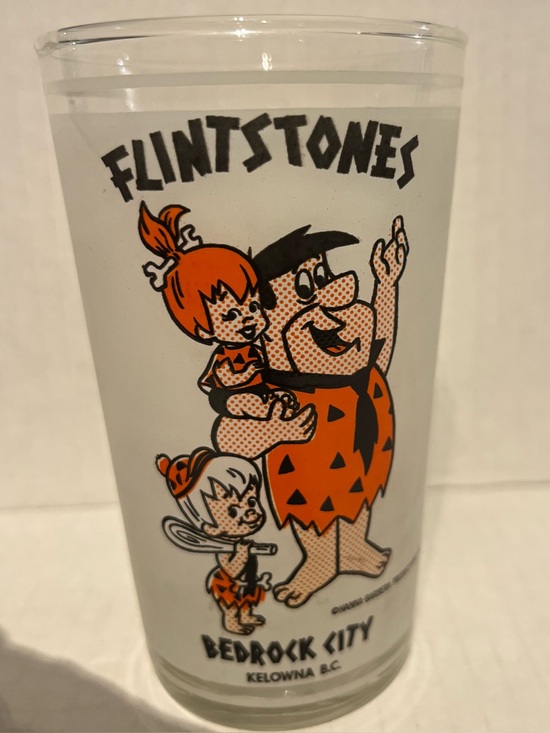 Other - RARE VINTAGE 1973 THE FLINTSTONES GLASS 1973 BEDROCK CITY KELOWNA BC.
